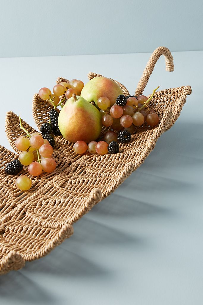 seagrass serving tray