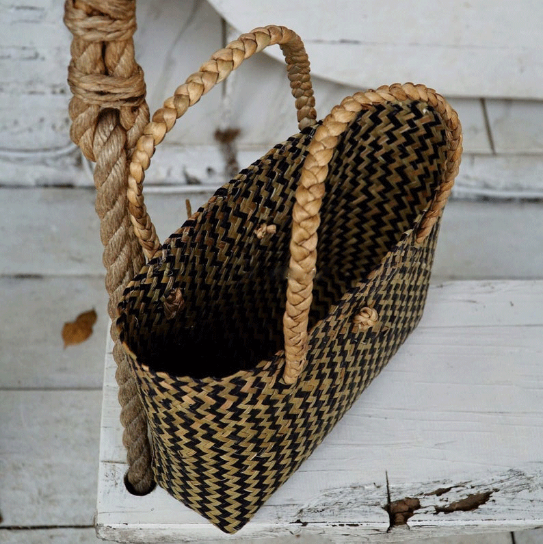 seagrass handbag